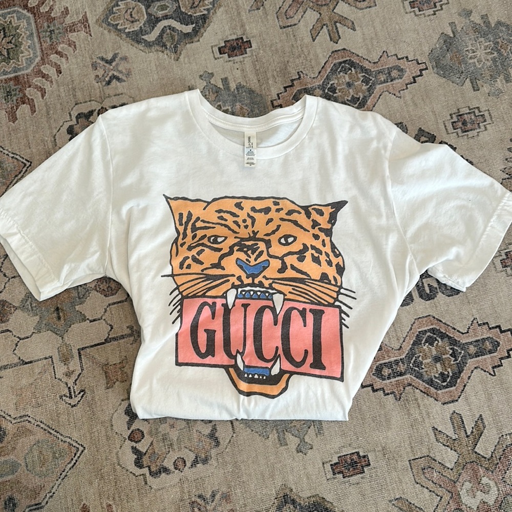 N/A Tiger shirt